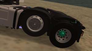 Mercedes-Benz Actros wheels view