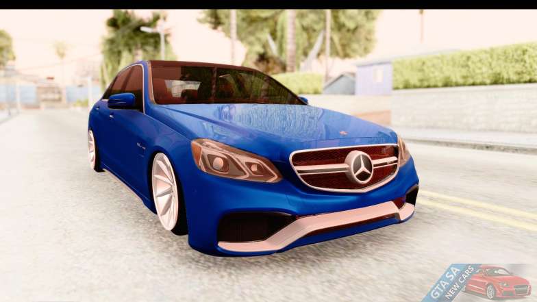 Mercedes-Benz E63 AMG for GTA San Andreas front view