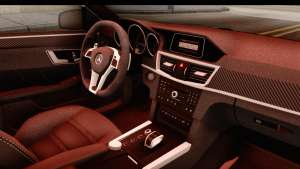 Mercedes-Benz E63 AMG for GTA San Andreas interior