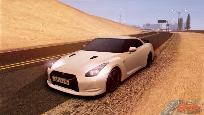 Nissan GT-R R35 for GTA San Andreas front view