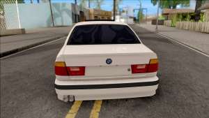 BMW 5-er E34 or GTA San Andreas - rear view